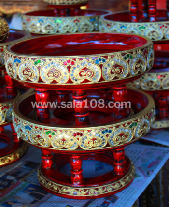 ขันโตกลายใบโพธิ์
