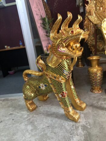 หีบใส่ของ