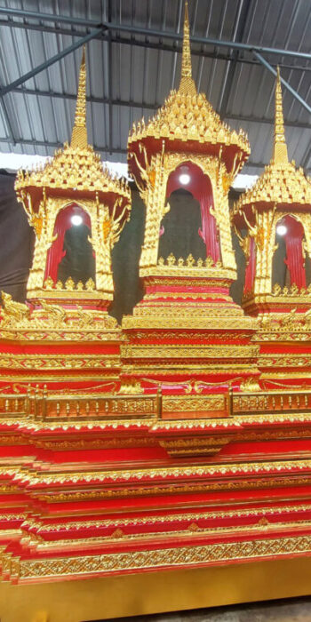 บุษบกมาลามหาจักรพรรดิพิมาน 3 ยอด