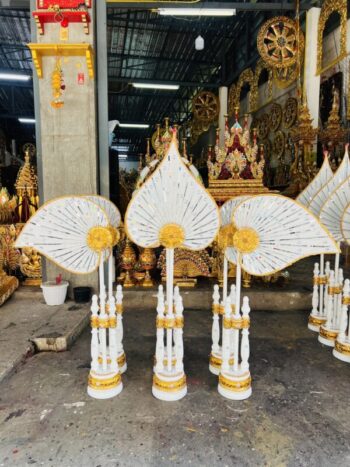 ตาลปัตรใบตาลสีขาว