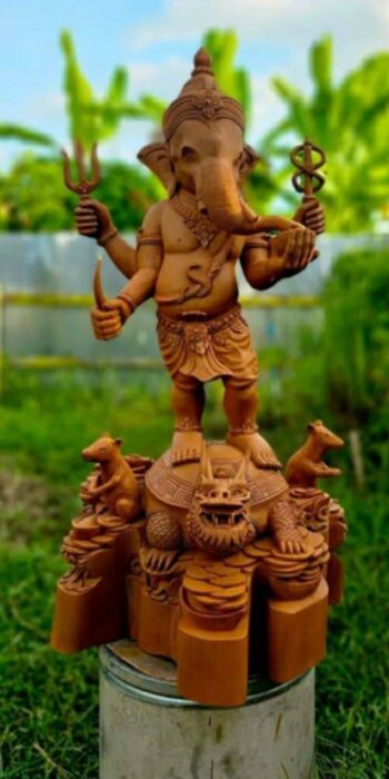 พระพิฆเนศแกะสลัก