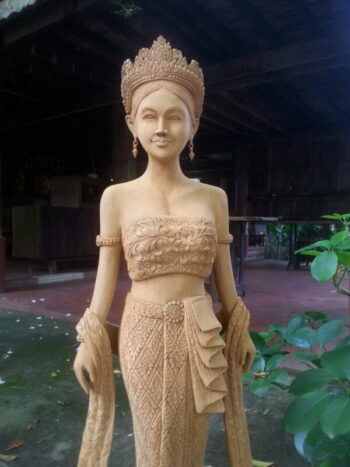 [:th]ไม้แกะสลักหญิงไทย[:]