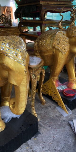 [:th]ช้างไม้แกะสลัก มีลวดลาย[:]