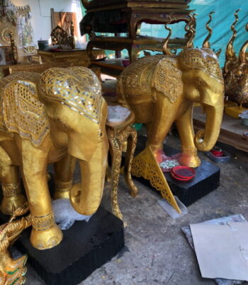 [:th]ช้างไม้แกะสลัก มีลวดลาย[:]