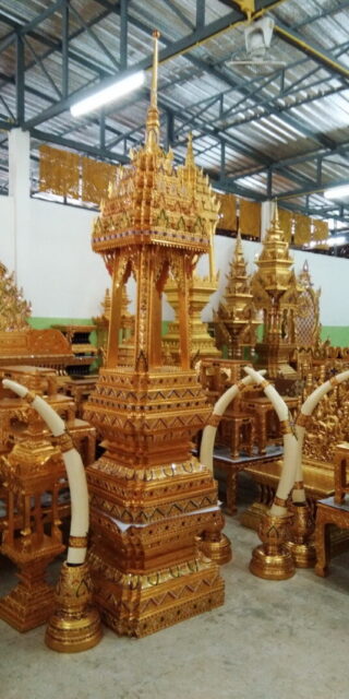 บุษบกไม้สัก แบบปิดทอง ร้านจำหน่าย
