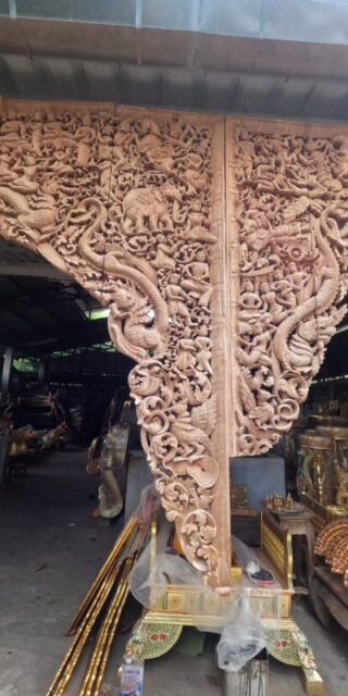 [:th]แผ่นไม้สักแกะสลักรูปพุทธประวัติ[:]