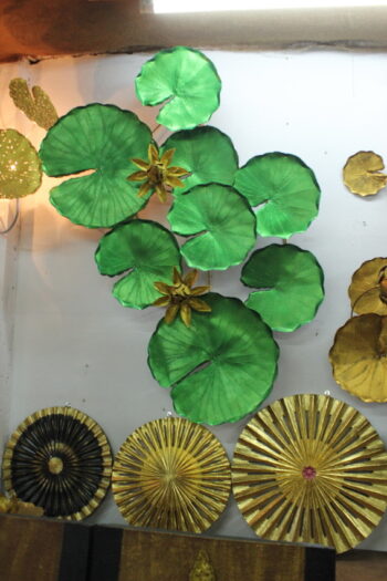 ดอกบัวโลหะ metal lotus