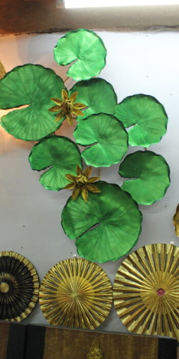 ดอกบัวโลหะ metal lotus